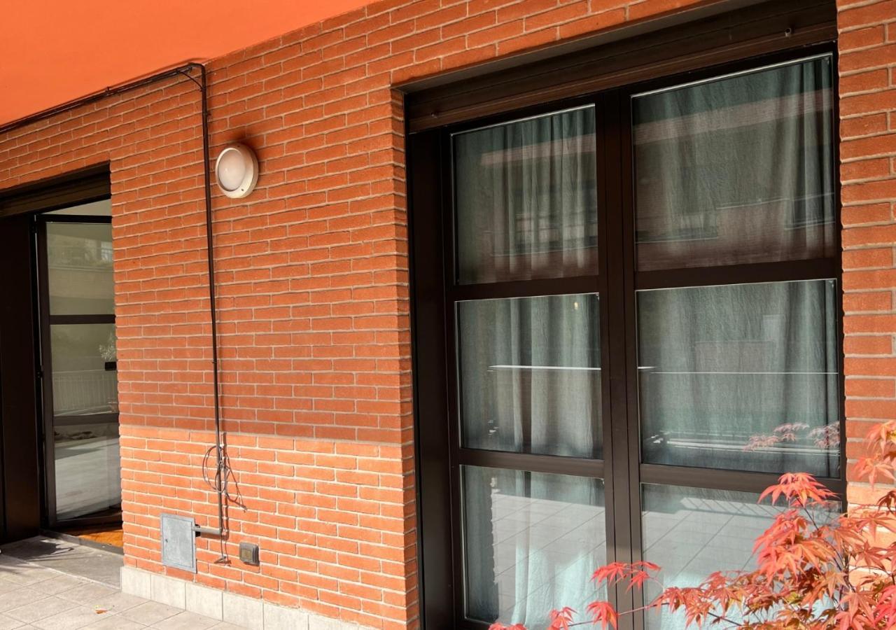 La Casa Di Charlie - Stazione Centrale Milánó Kültér fotó